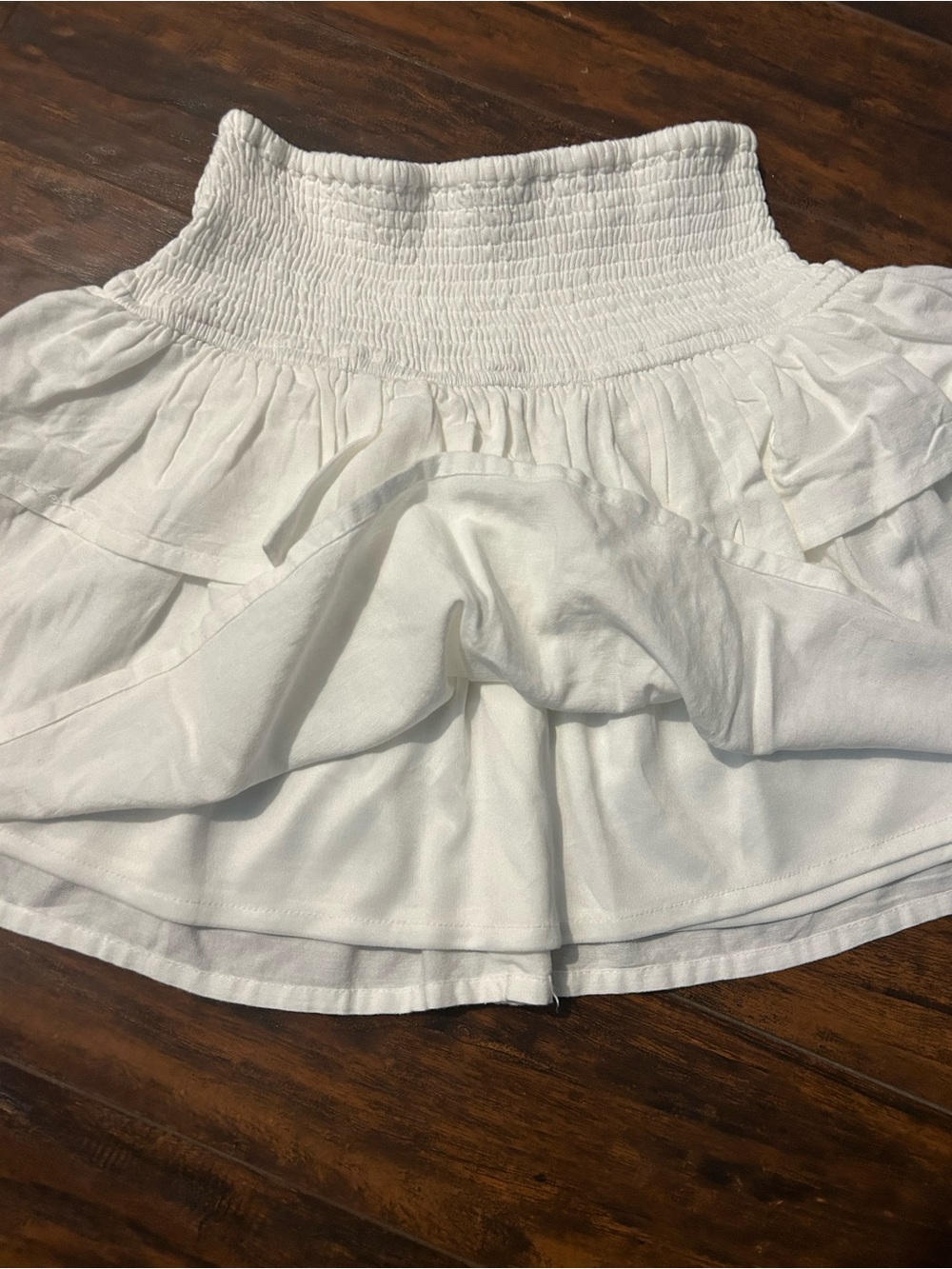 White Linen Smocked Ruffle Mini Skirt - Picture 3 of 3